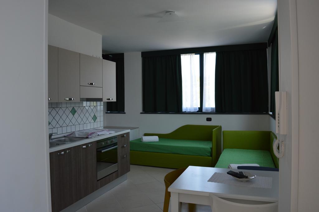 Residence Gli Ulivi Di Eolo Sapri Habitación foto