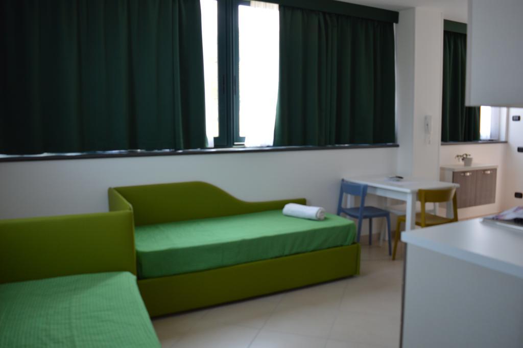 Residence Gli Ulivi Di Eolo Sapri Habitación foto
